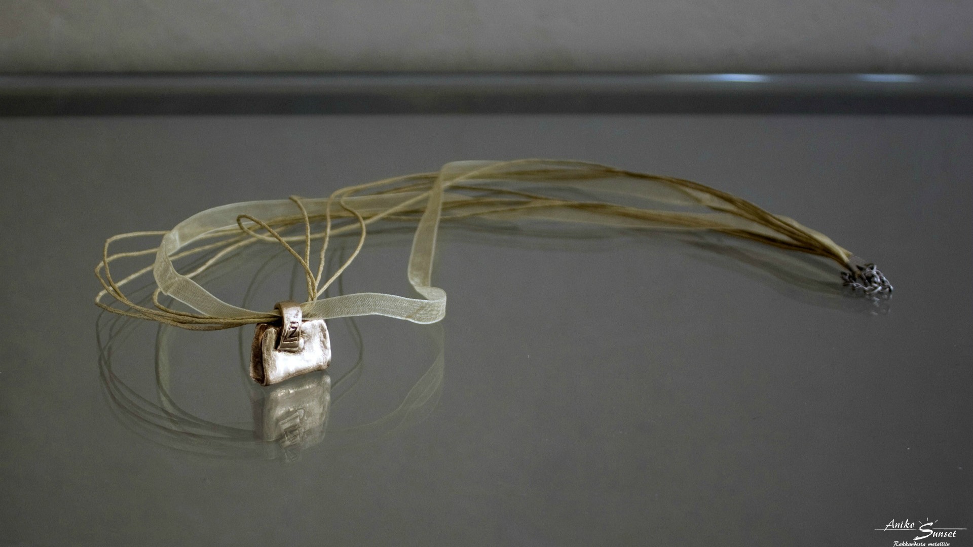 "Mini Ode" necklace - Bronze